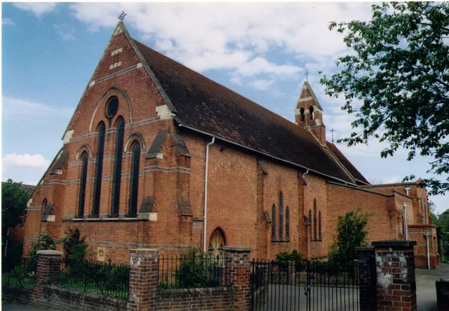 Church of England parish church of St George, Tilehurst, Reading: built 1885-86.