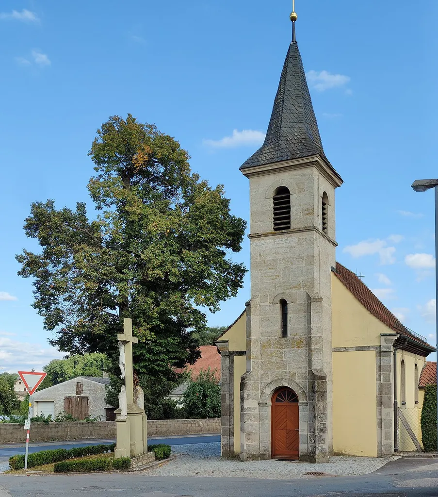 Katholische Filialkirche (Kapelle) St. Laurentius Nackendorf, Stadt Höchstadt an der Aisch, Landkreis Erlangen-Höchstadt, Mittelfranken, Bayern, Deutschland