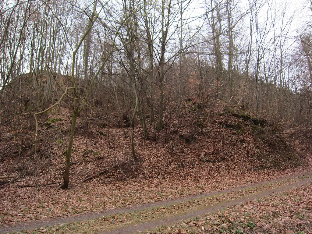 Koliburg, end of the spur (after taking the hairpin now looking towards northwest)