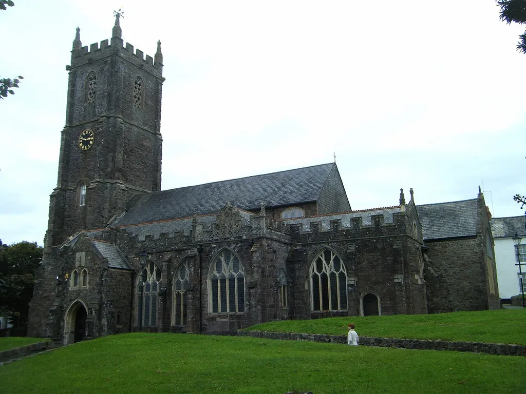 16th Century Perpendicular South Molton Church, North Devon, 09/12.