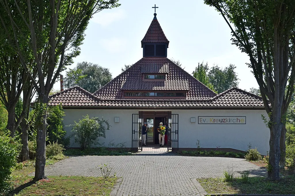Die ev. Kreuzkirche in Bauerbach (Marburg)