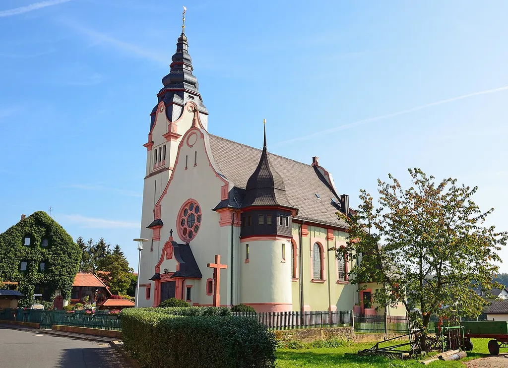 Die Kirche in Sindersfeld