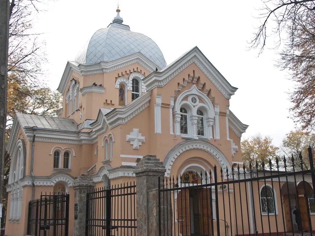 Украина (Україна): обл.Одесская (обл.Одеська): Одесса (Одеса): р-н Приморский: бул.Французский: храм св. мученников Андриана и Наталии; 11:35 04.11.2008