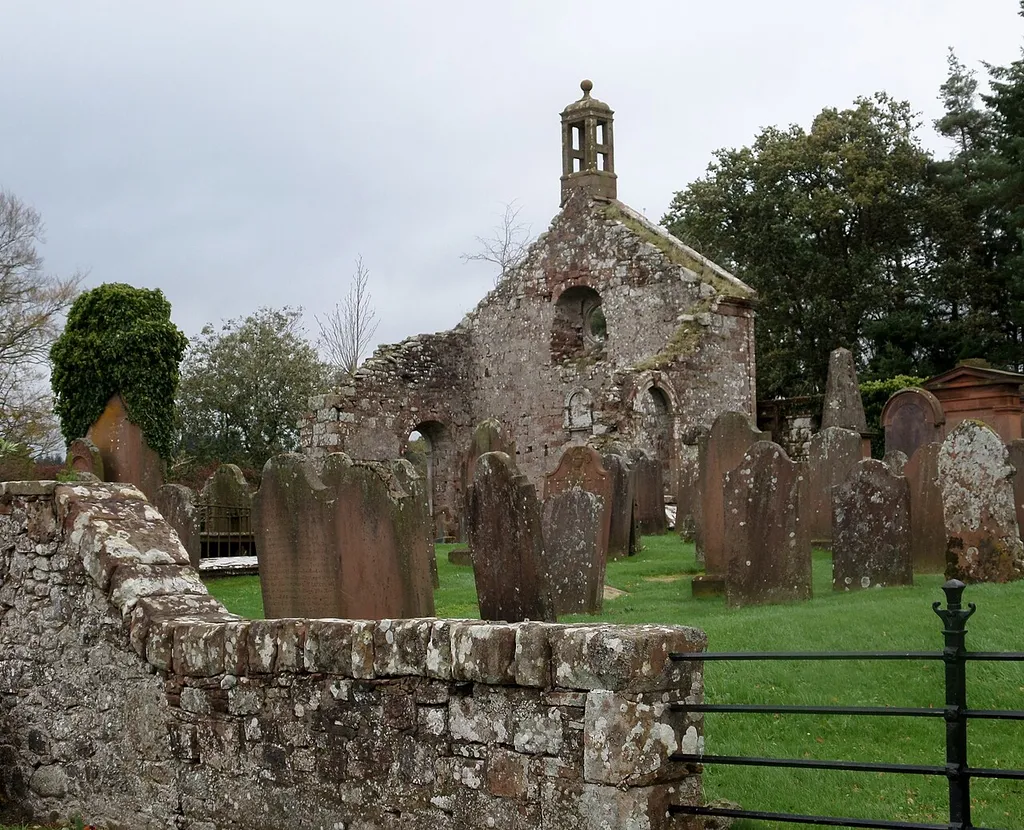 Closeburn old kirk, Closeburn Parish Church, Dumfries &amp; Galloway. View from the west.