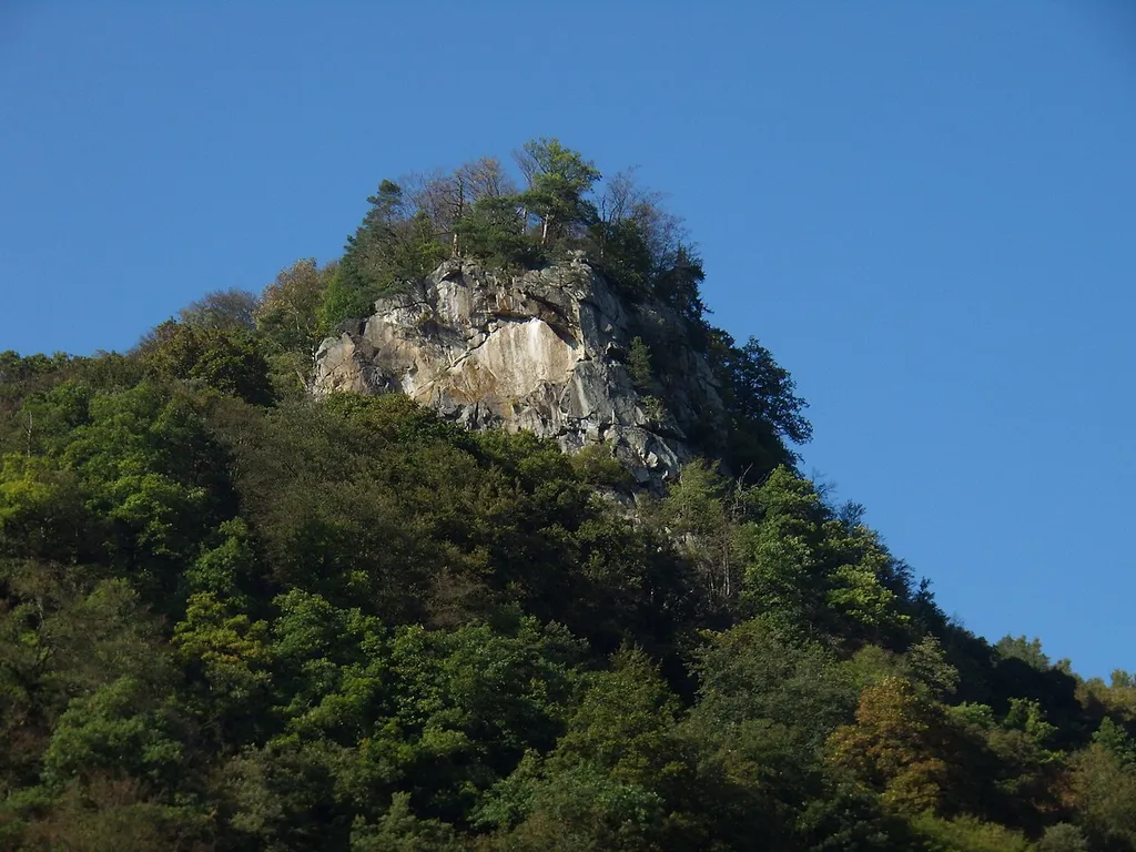 Blick auf die Burgruine Sarmingstein