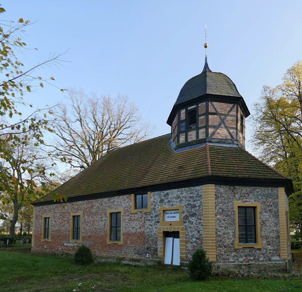 Dreifaltigkeitskirche auf dem Scharmützel bei Ferdinandshof, Ansicht von Nordwesten
