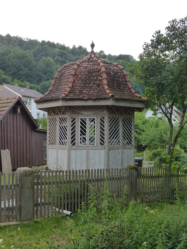 Gartentempel Bahnhofstraße 16 in Trebgast