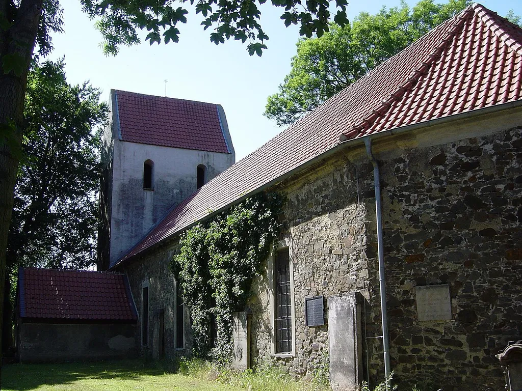 Evangelische Kirche St. Laurentius in Meseberg (Niedere Börde)