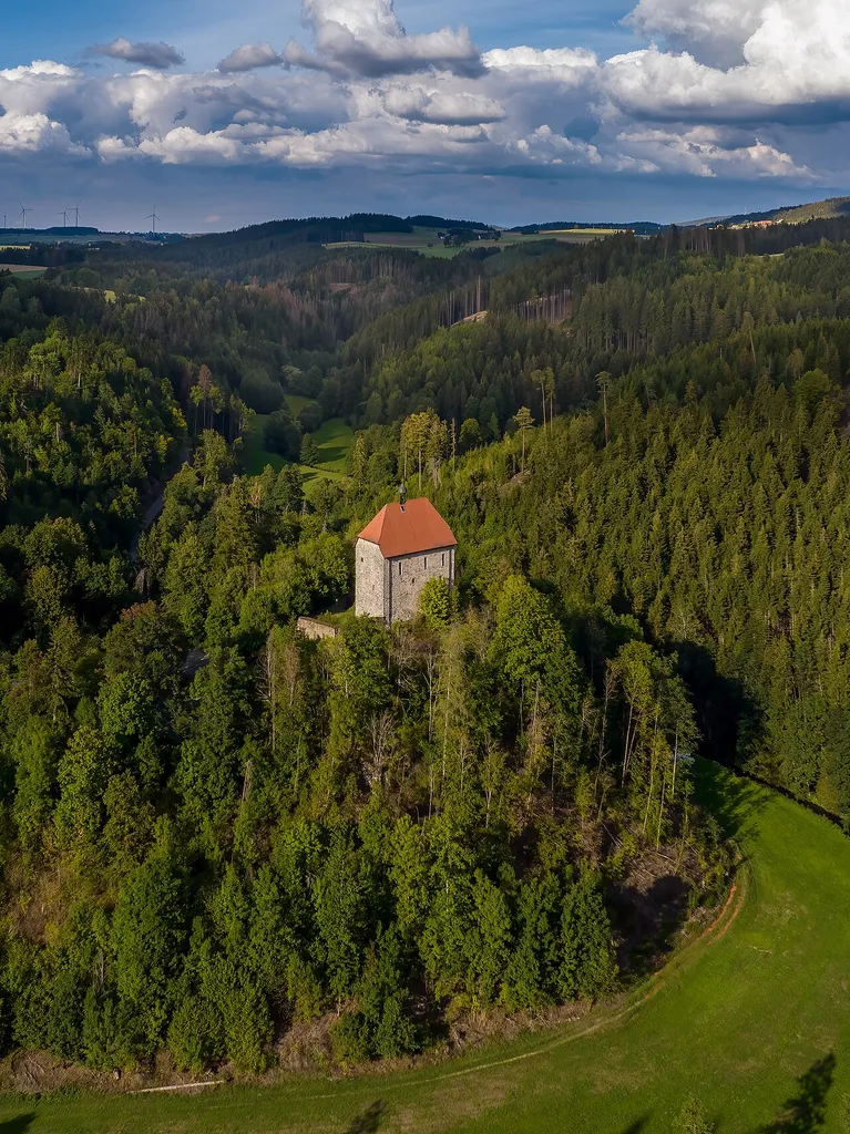 Stein Castle Chapel, aerial view