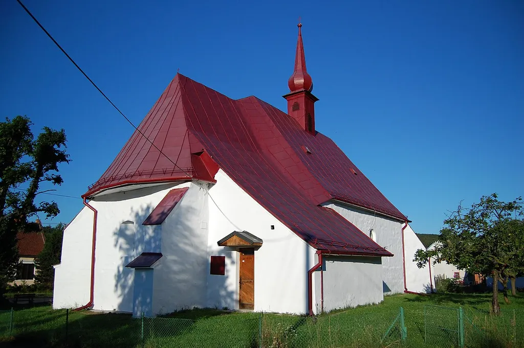 Kostel Povýšení svatého Kříže, Stínava