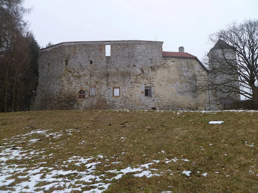 Burgruine Reichenau heute