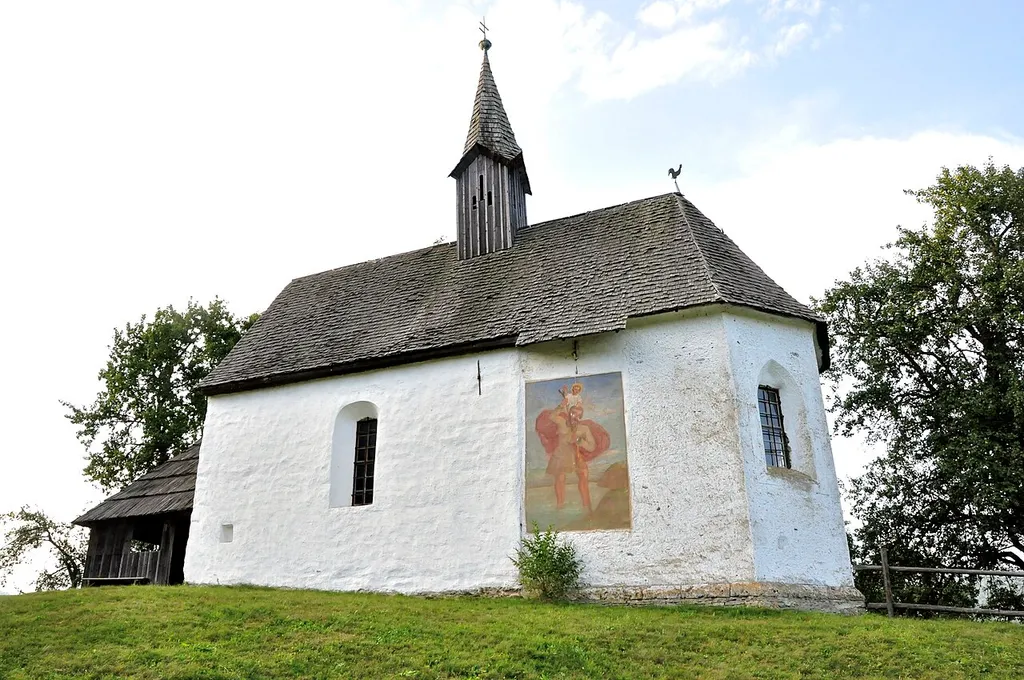 Subsidiary church Saint Leonard at Kremschitz, municipality Voelkermarkt, district Voelkermarkt, Carinthia / Austria / EU
