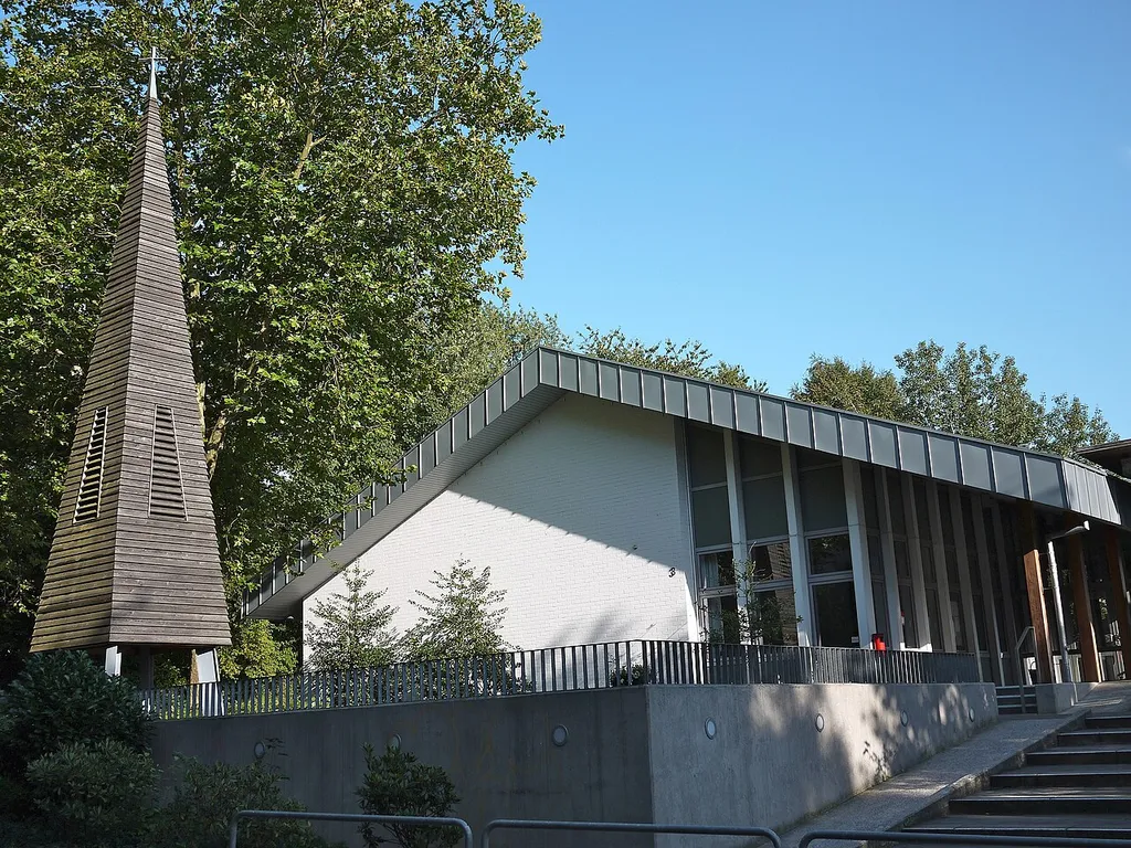 Evangelische Kirche Düsseldorf-Knittkuhl, Deutschland
