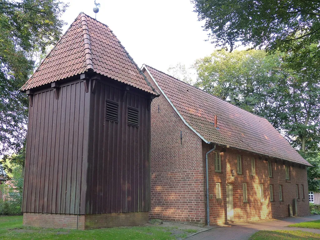 Dorfkirche Elmlohe von Nordwesten