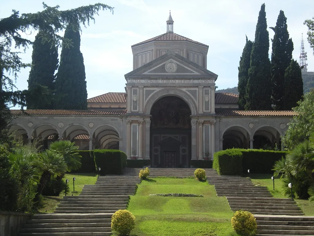 Parròquia de Santa Maria Reina (Barcelona)