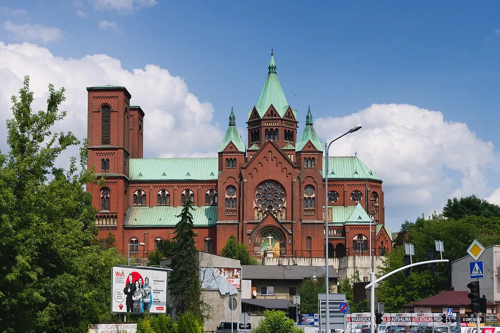 kościół św. Stanisława w Czeladzi, elewacja południowo-zachodnia, widok z ulicy Stanisława Staszica