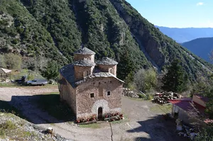Church of Agioi Apostoloi Kleinou