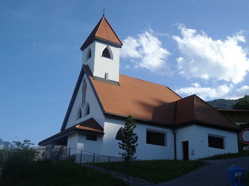 This media shows the remarkable cultural object in the Austrian state of Tyrol listed by the Tyrolean Art Cadastre with the ID 35718. (on tirisMaps, pdf, Fotoarchiv Tiroler Kunstkataster, more images on Commons, Wikidata)