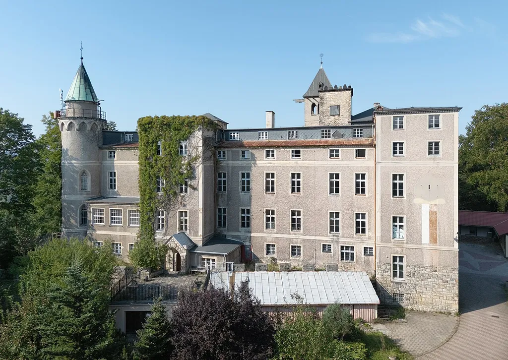 Leśna castle in Szczytna
