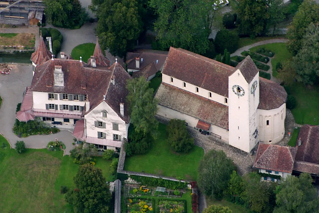 Schloss und Kirche Amsoldingen, Schweiz