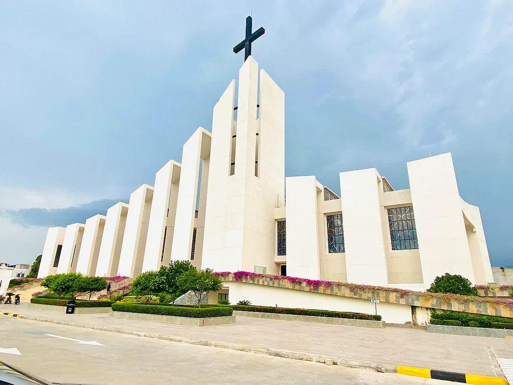 La nueva catedral de Valledupar, con su elegante y moderno diseño.