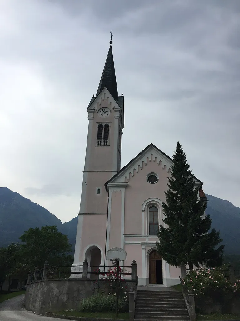 Cerkev na Trsteniku pri Kranju