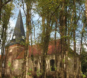 Village church Nieder Neuendorf