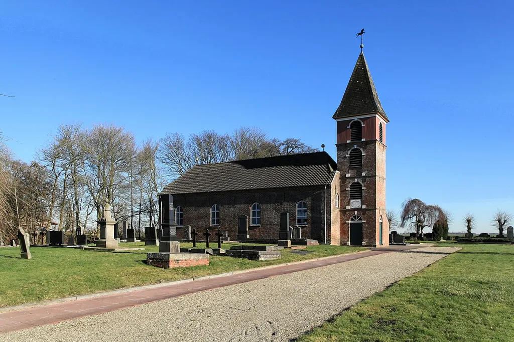 Landschaftspolder Kirche auf dem Landschaftspolder Friedhof, Landschaftspolder in Bunde (Germany)
