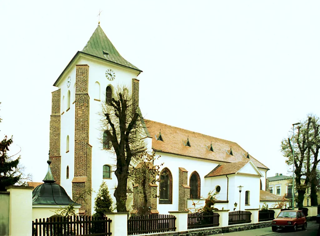 pl:Oborniki; kościół Wniebowzięcia NMP (Oborniki, Church of St. Mary)
