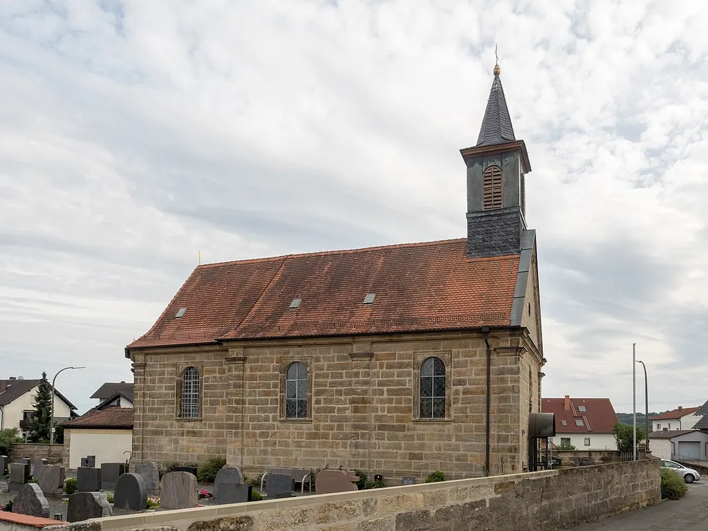 Catholic Kuratiekirche Santa Barbara in Unterhaid
