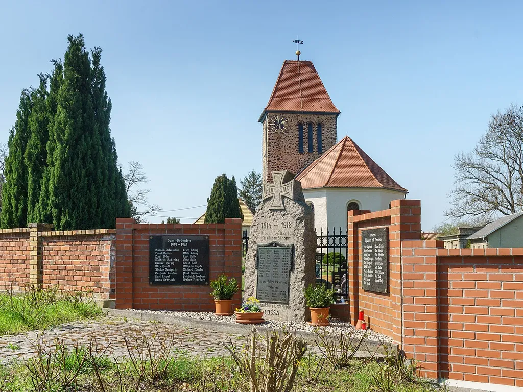 This media shows the protected monument of Saxony with the ID 09304701 KDSa/09304701(other).