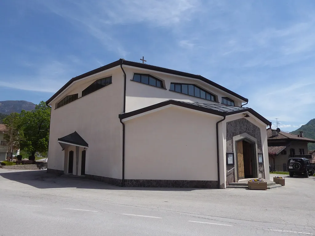 Dorsino (San Lorenzo Dorsino, Trentino, Italy), new Saint George church