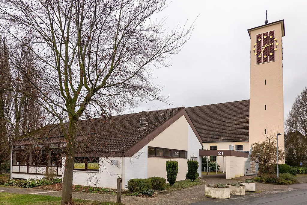 Kirche der Evangelisch reformierten Gemeinde Wülfer–Knetterheide in Bad Salzuflen, Kreis Lippe, Nordrhein-Westfalen.