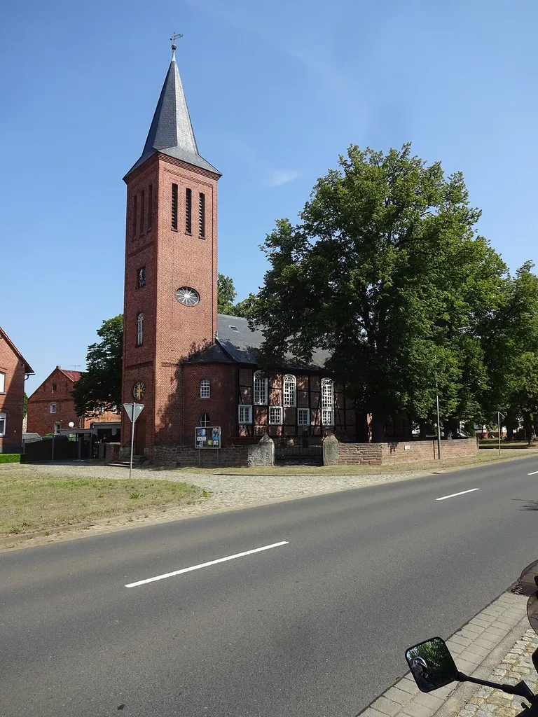 Miesterhorst ist Ortschaft und Ortsteil der Hansestadt Gardelegen im Altmarkkreis Salzwedel in Sachsen-Anhalt.