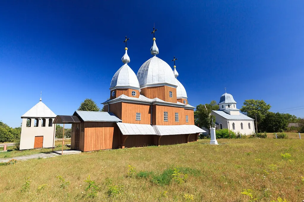 Церква Собору Пресвятої Богородиці (дер.), Закомар'я,