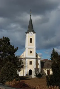 Kath. Filialkirche Hl. Dreifaltigkeit