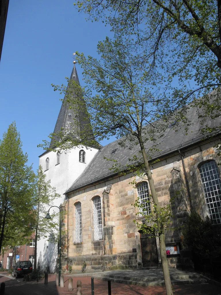 Preĝejo Reformierte Kirche en Lingen, Germanio
