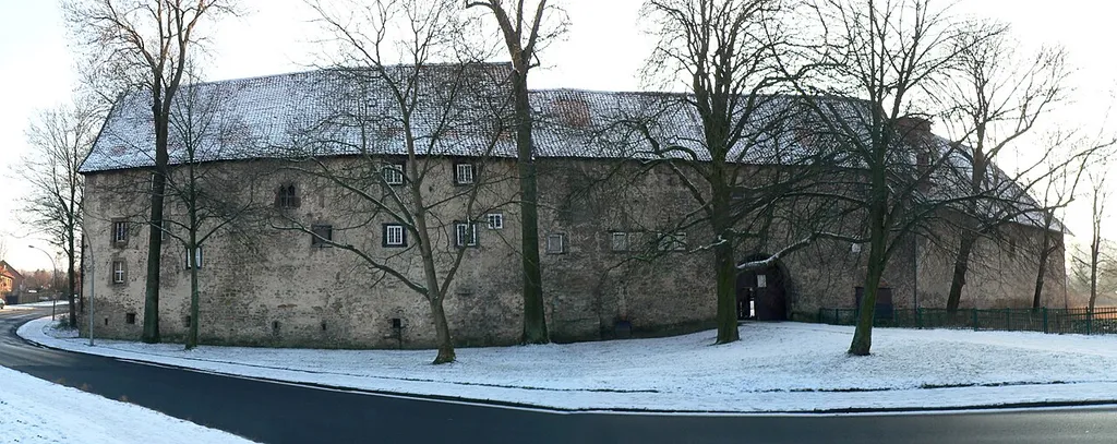 Burg Gebhardshagen Vorderseite