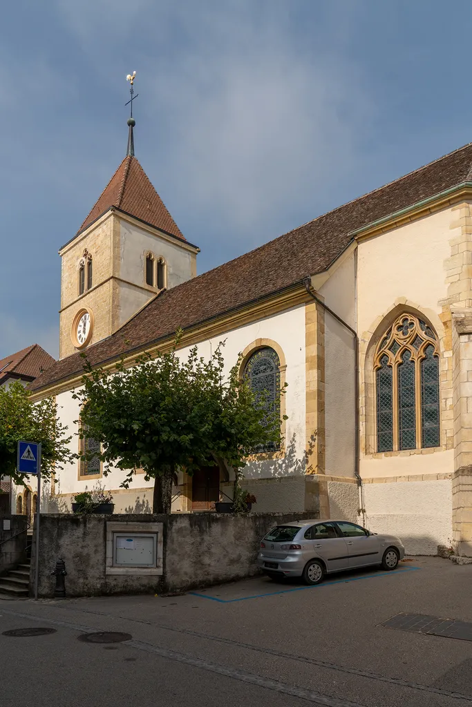 Kirche (Temple) in Saint-Aubin-Sauges (NE)