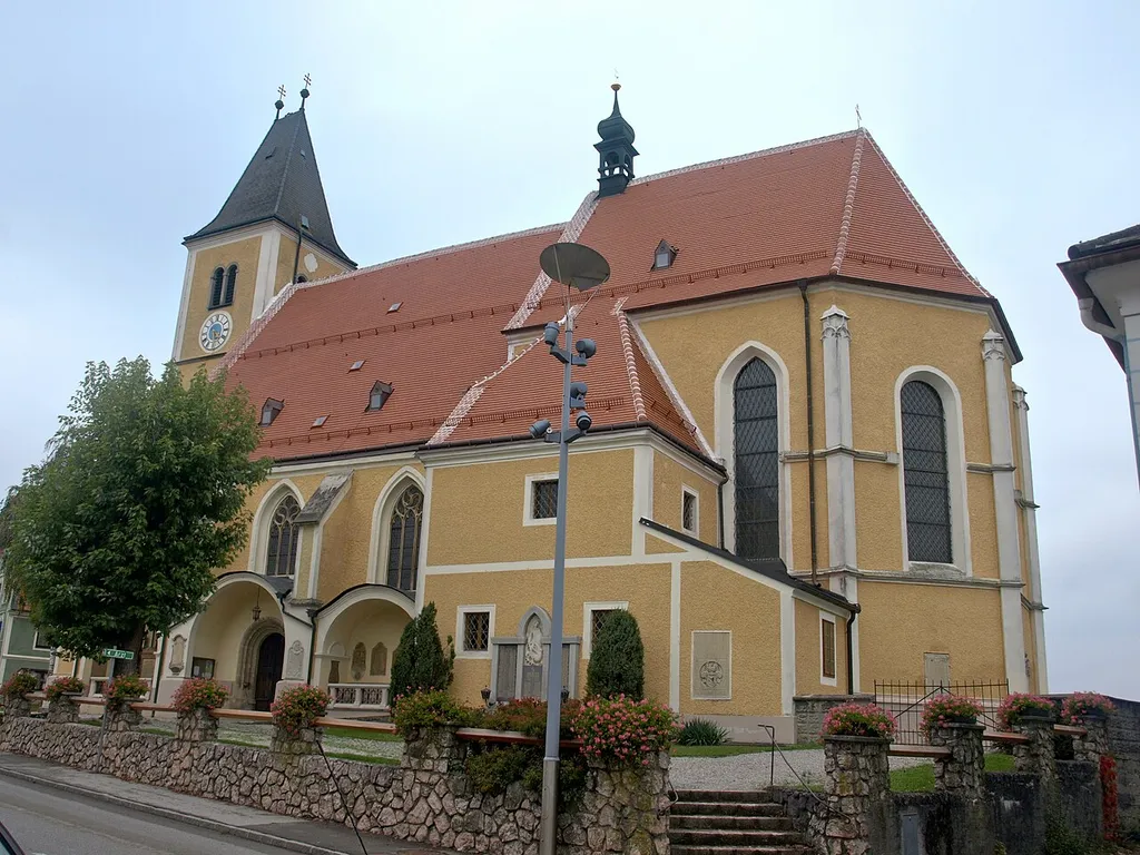 Kath. Pfarrkirche Mariae Himmelfahrt This media shows the protected monument with ObjektID 28294 in Austria. (Commons, de, Wikidata)