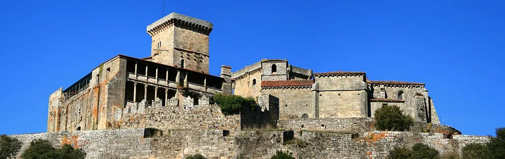 Castelo de Monterrei, Monterrei, Ourense, vista sur