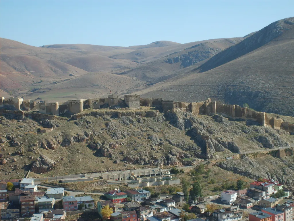 Bayburt kalesinden bir görüntü.