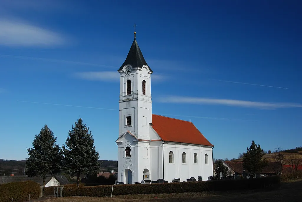 Kath. Pfarrkirche Kukmirn