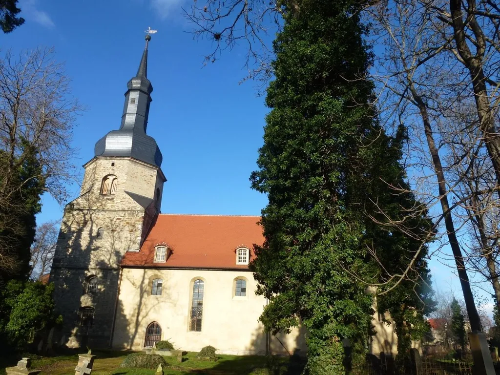 Kirche in Holleben