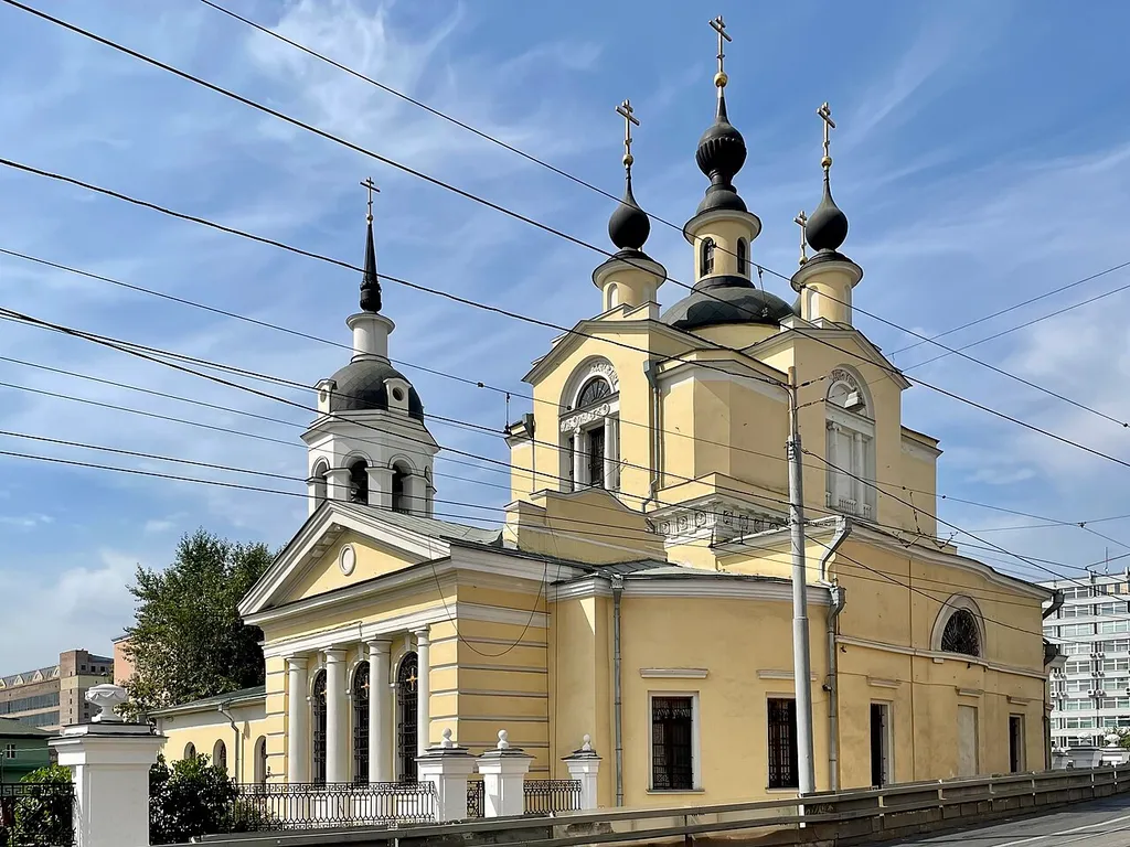 Храм Покрова Пресвятой Богородицы в Красном селе, август 2022