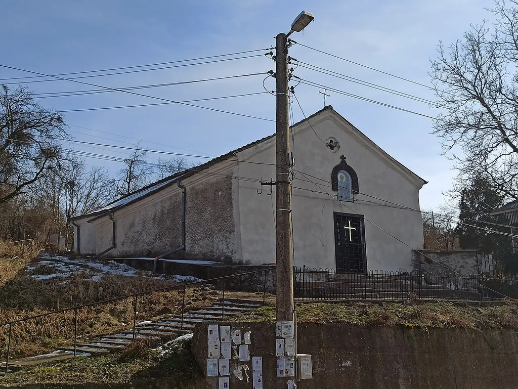 Църква "Св. Николай Чудотворец", село Расник