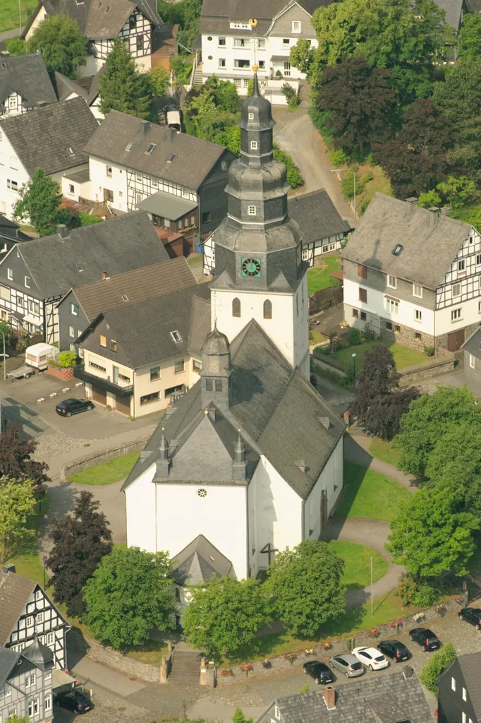 Fotoflug Sauerland-Ost, Hallenberg, St.-Heribert-Kirche The production, editing or release of this file was supported by the Community-Budget of Wikimedia Deutschland. To see other files made with the support of Wikimedia Deutschland, please see the category Supported by Wikimedia Deutschland.العربية ∙ বাংলা ∙ Deutsch ∙ English ∙ Esperanto ∙ français ∙ हिन्दी ∙ magyar ∙ Bahasa Indonesia ∙ italiano ∙ 日本語 ∙ македонски ∙ മലയാളം ∙ Bahasa Melayu ∙ Nederlands ∙ português ∙ română ∙ русский ∙ slovenščina ∙ svenska ∙ தமிழ் ∙ українська ∙ 中文 ∙ +/−