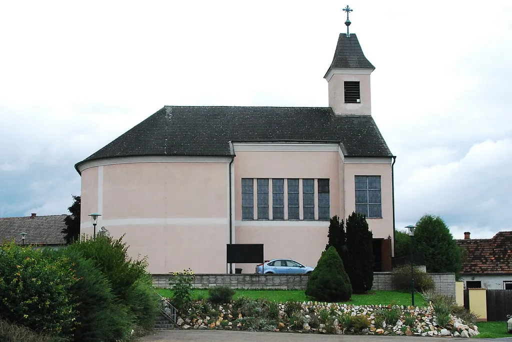 Die Pfarrkirche von Felling (Stadtgemeinde Hardegg) in Niederösterreich