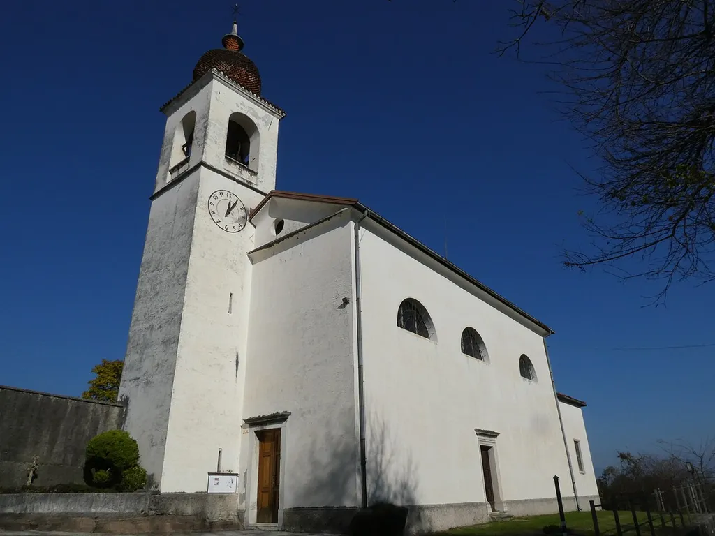 Nemeggio (Feltre, Veneto, Italy), Saint Michael church