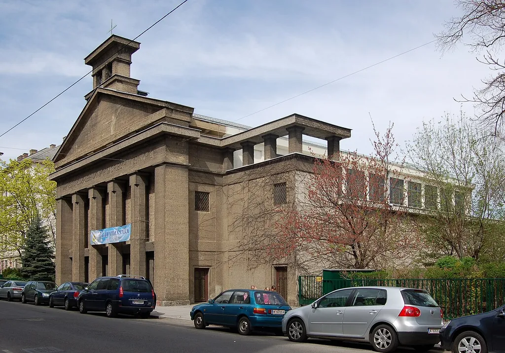 Schmelzer Pfarrkirche in Wien-Ottakring (Herbststraße 80). This media shows the protected monument with ObjektID 52149 in Austria. (Commons, de, Wikidata)